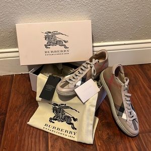 Burberry Sneakers